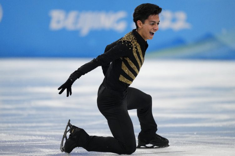 Mexican figure skater advances – a first for the country